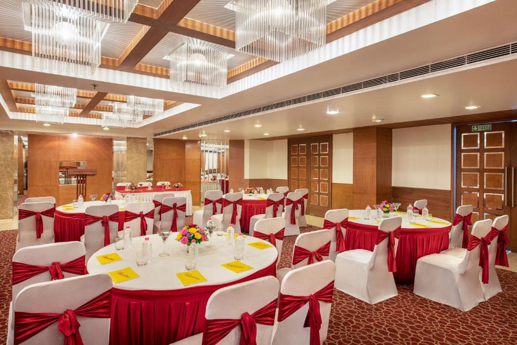 Restaurace v ubytování BloomSuites l Ahmedabad