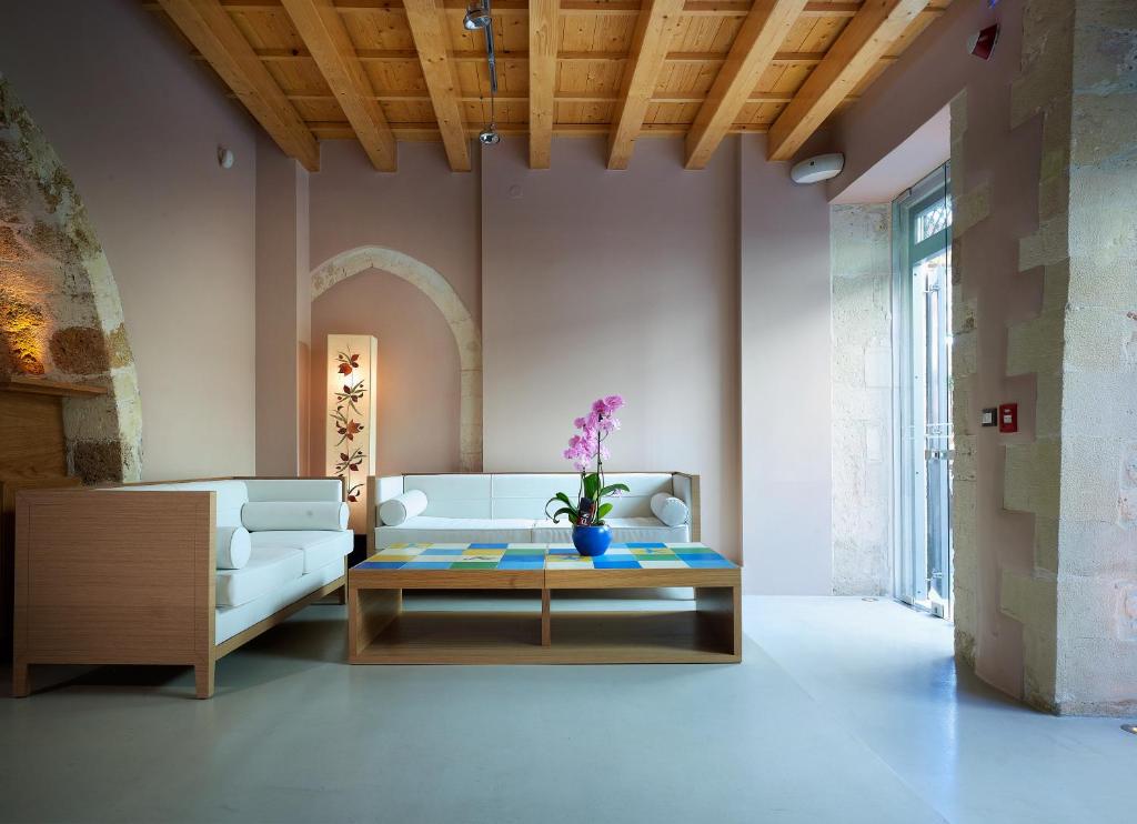 Posezení v ubytování Elia Fatma Boutique Hotel