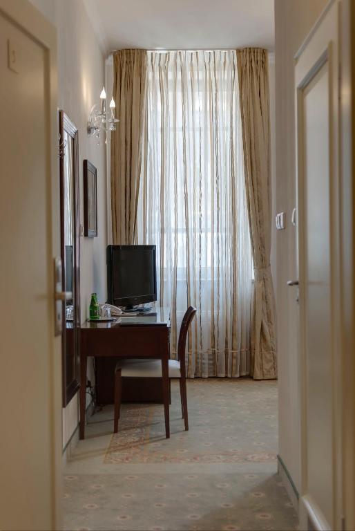 Hotel Willa Hueta - 6