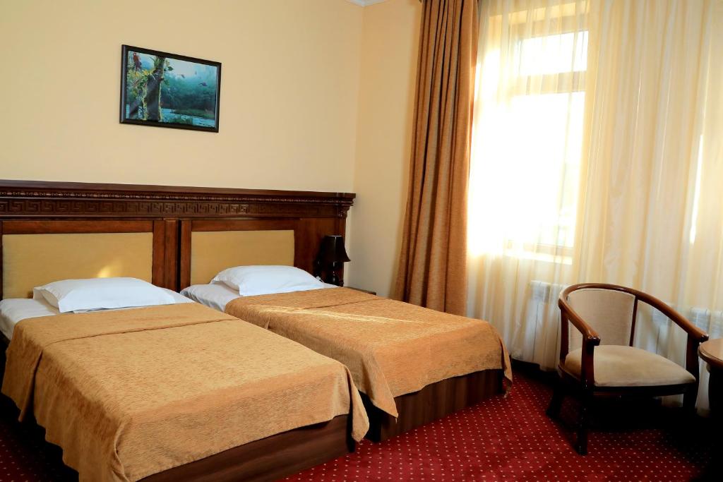 Hotel Diyora - Chambre Simple Avec Bain