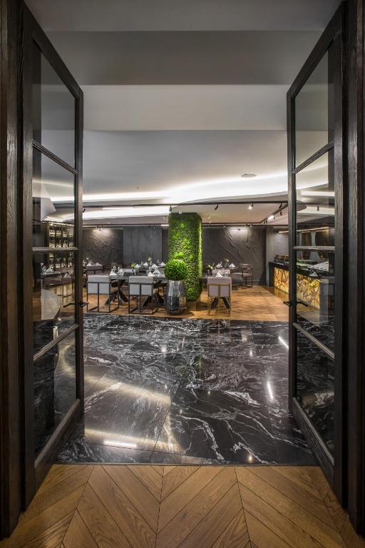 Posezení v ubytování Hotel Pacai, Vilnius, a Member of Design Hotels