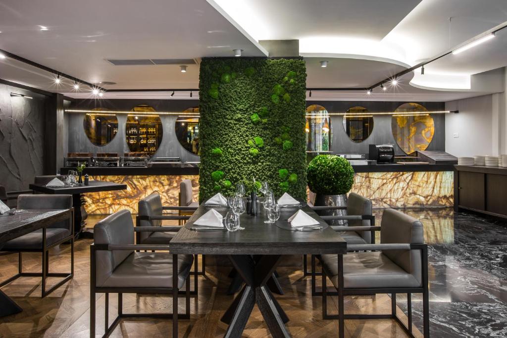 Posezení v ubytování Hotel Pacai, Vilnius, a Member of Design Hotels