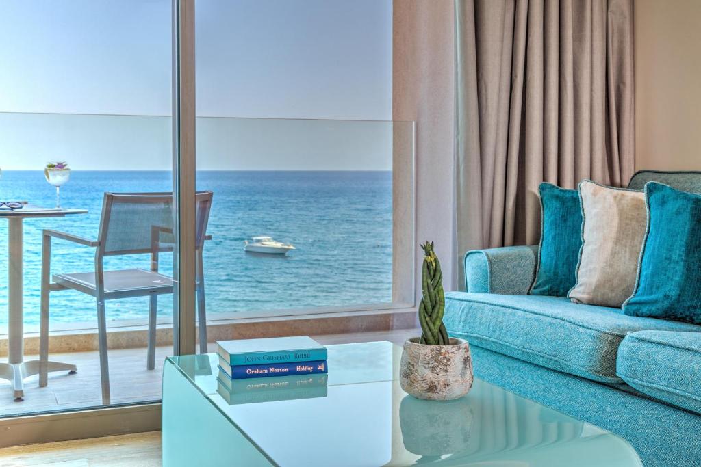 Amada Colossos Resort - 10