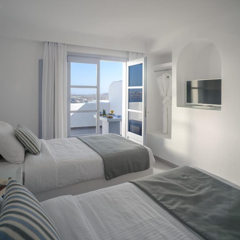 Postel nebo postele na pokoji v ubytování Maison Des Lys - Luxury Suites