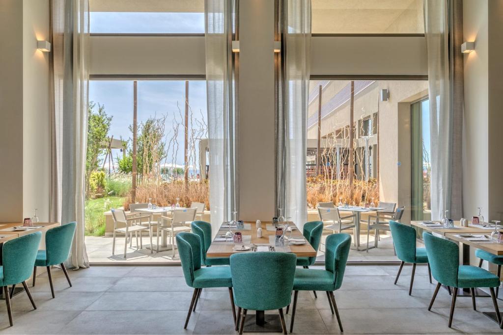 Restaurace v ubytování Amada Colossos Resort