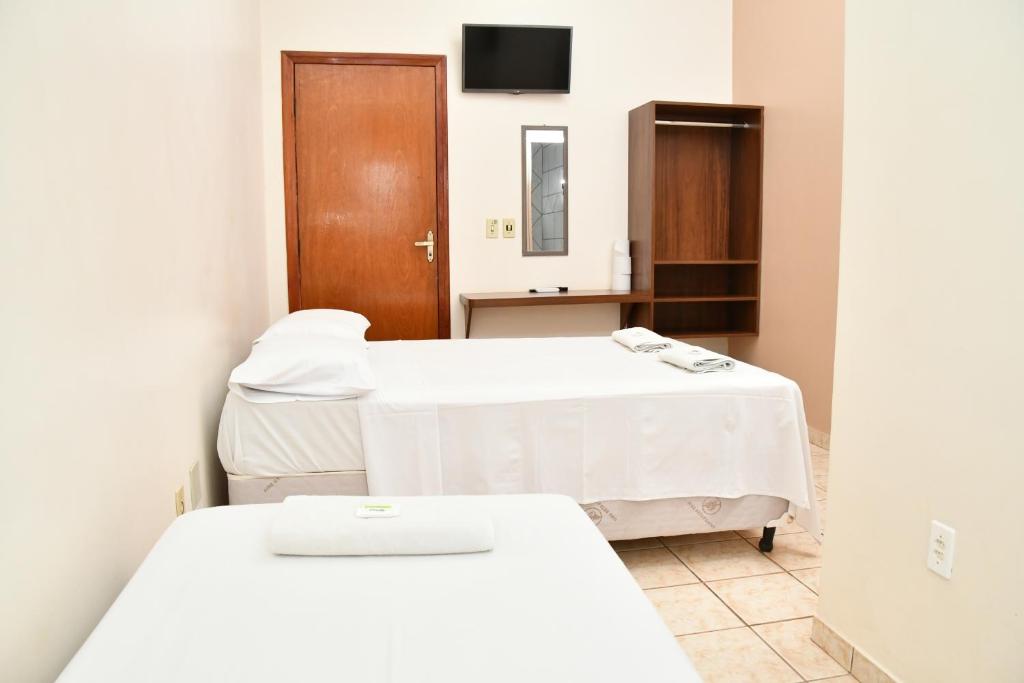  Hotel Alphard