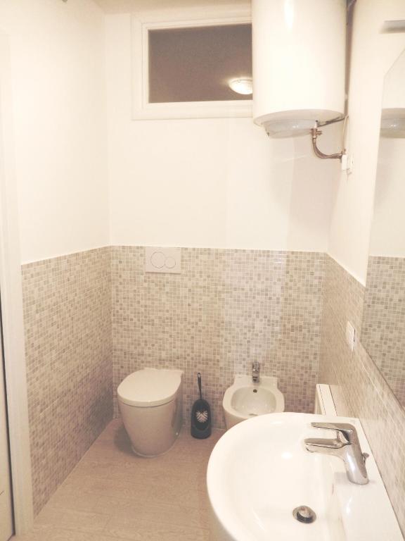 A bathroom at Affittimoderni Castelsardo Miramare