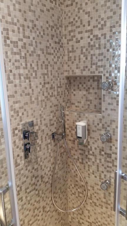 Koupelna v ubytování Xenios Dias Boutique Hotel