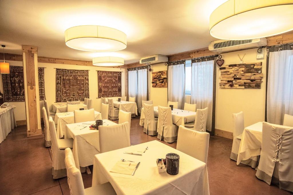 Restaurace v ubytování Adler ApartHotel