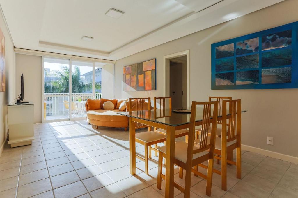  Apartamento com localização estratégica em Jurerê Internacional JA02