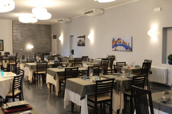 Restaurace v ubytování HOTEL LE MORGE