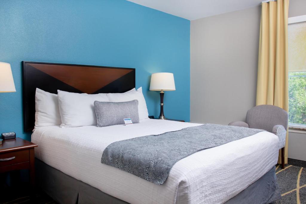 Belltown Inn - King Room