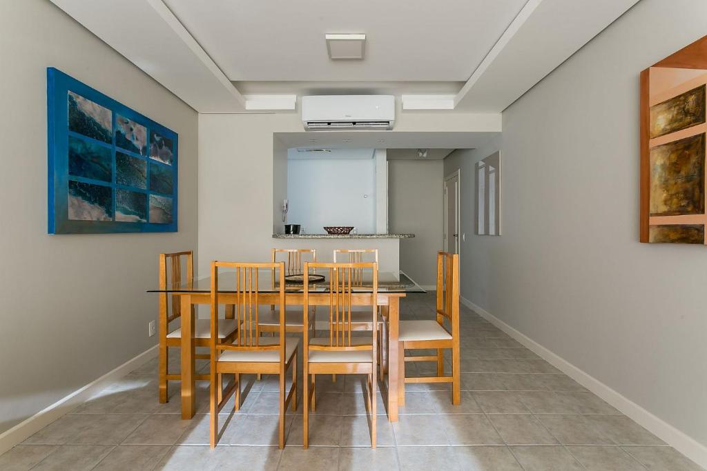  Apartamento com localização estratégica em Jurerê Internacional JA02