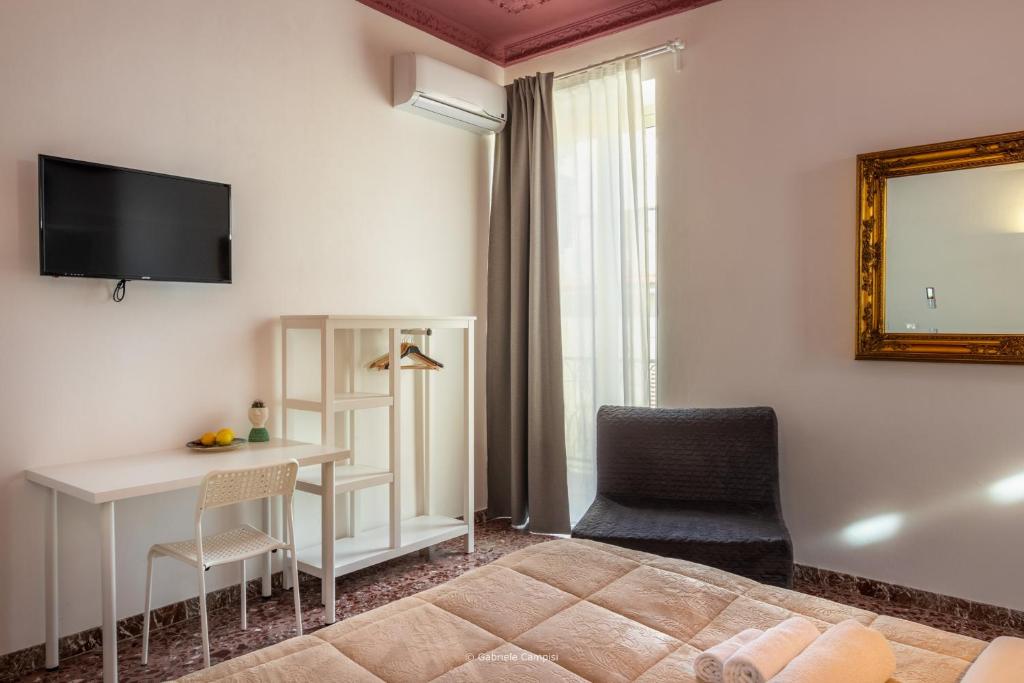 TV a/nebo společenská místnost v ubytování Bella Vista Rooms