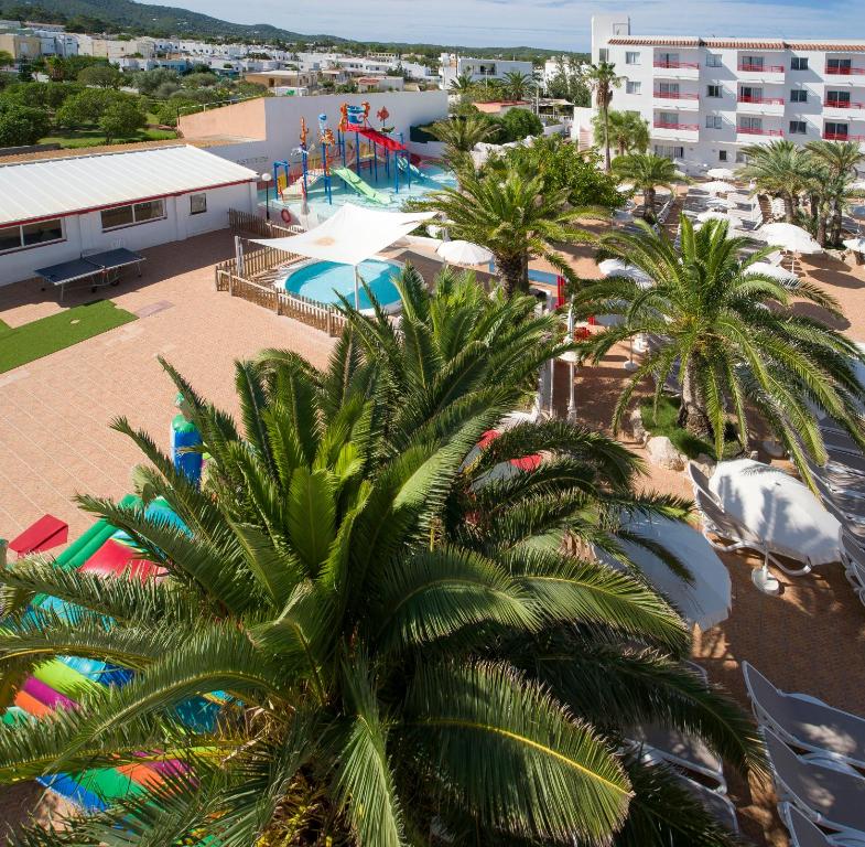 Coral Star Apartments, Bahia de Sant Antoni – Bijgewerkte ...