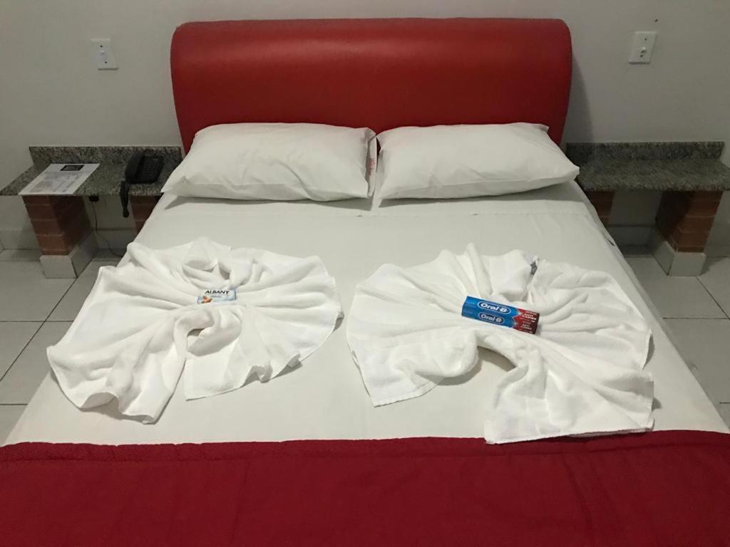  Hotel Oliveira