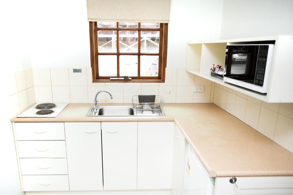 Bay Hotel Apartments - 