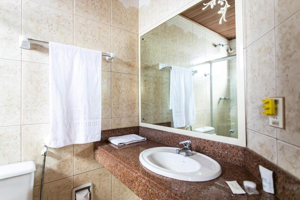 Koupelna v ubytování Hotel Verdemar