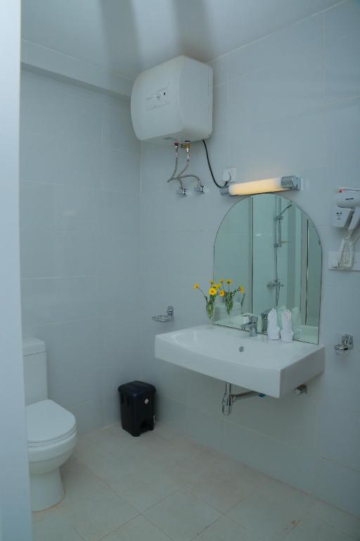 Blue Meadows NuwaraEliya - Budget Double Room