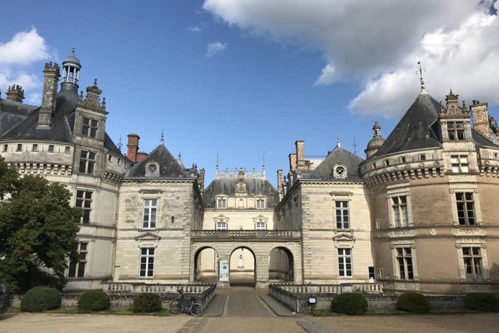 Charmante maison rénovée en Pays de la Loire ., Durtal – Updated 2022 Prices