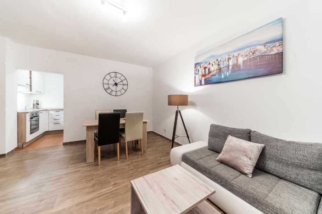 Kuchyňa alebo kuchynka v ubytovaní Apartment Visic's place