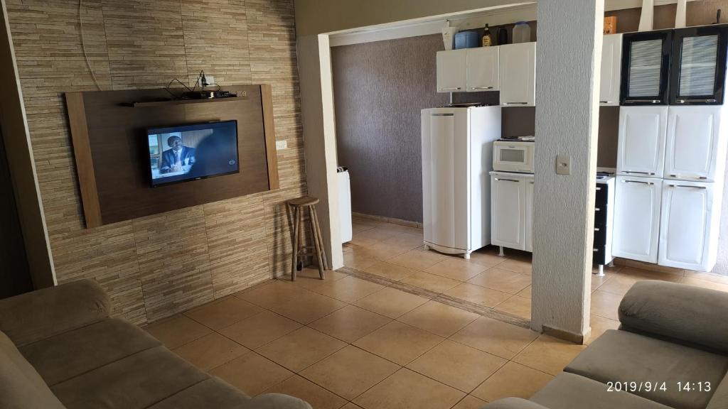  Casa com Piscina Brotas/Patrimônio.