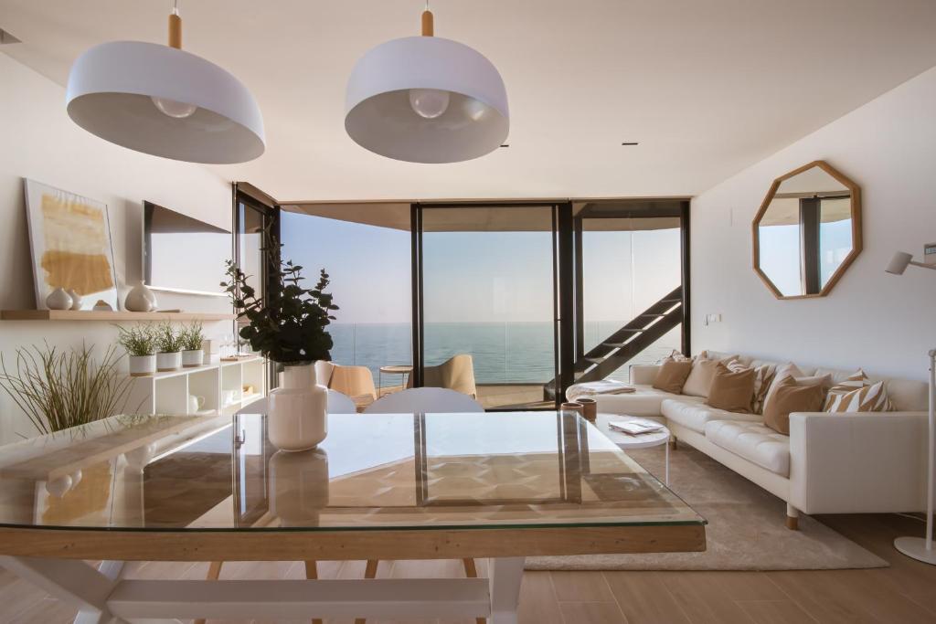 Modern sea front jacuzzi Blue Sky, Alicante – Updated 2023 Prices