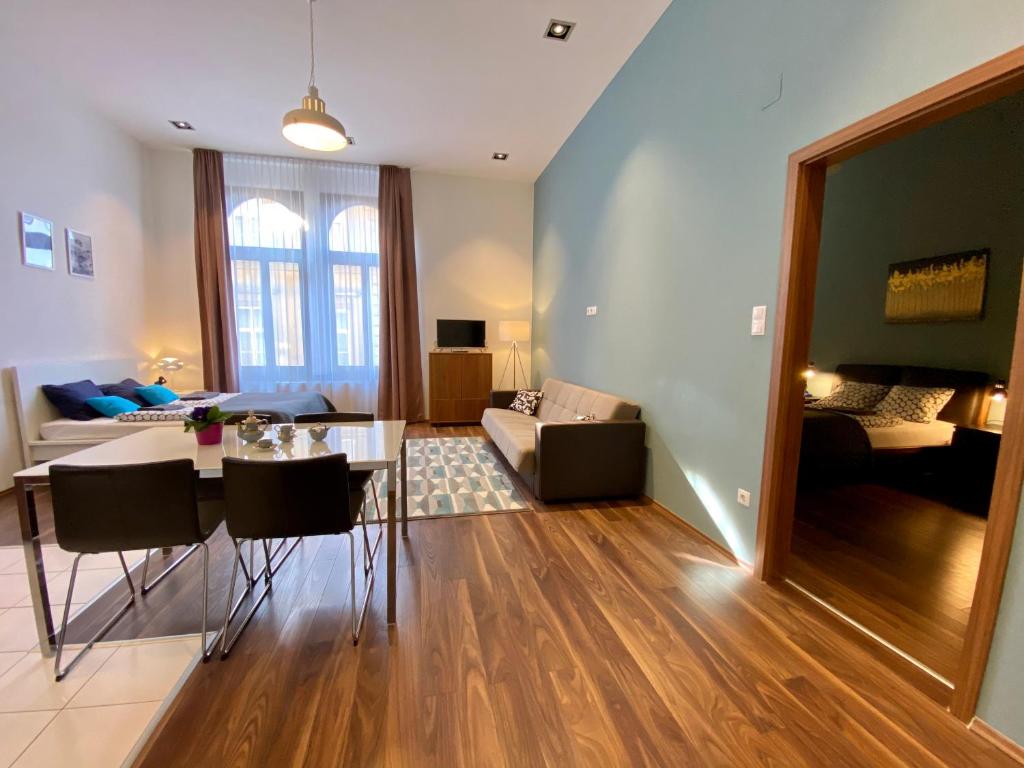 GRACIA APARTMENT HOUSE - Resim 36