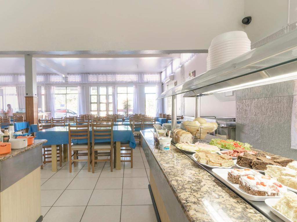  Teuthos Hotel