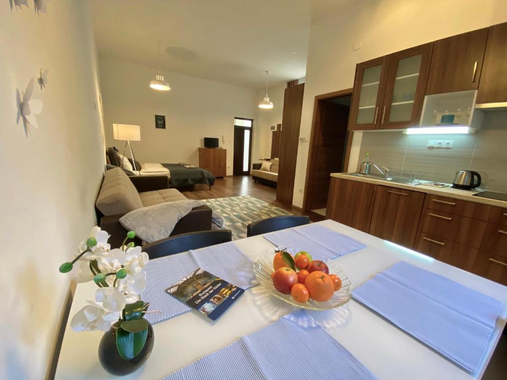 GRACIA APARTMENT HOUSE - Resim 24