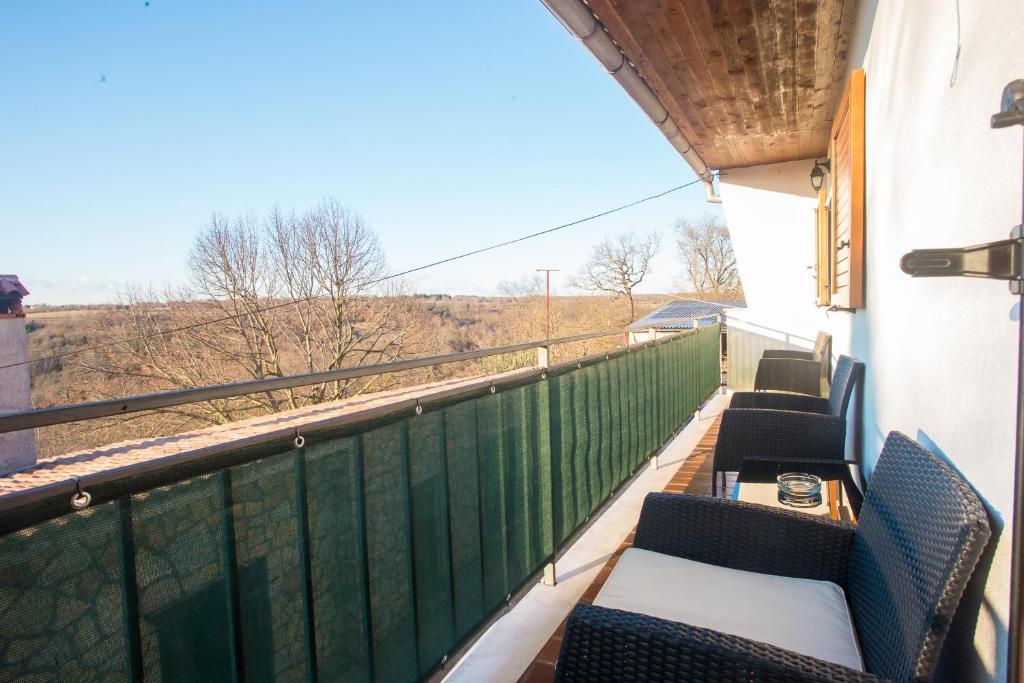 Balkón nebo terasa v ubytování Apartman M&M Žminj