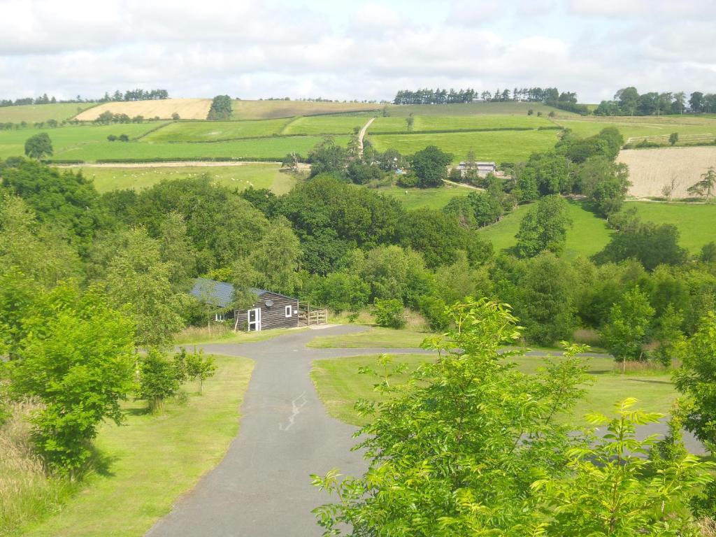 Holiday Lodge in Beautiful Mid Wales Rolling Hills
