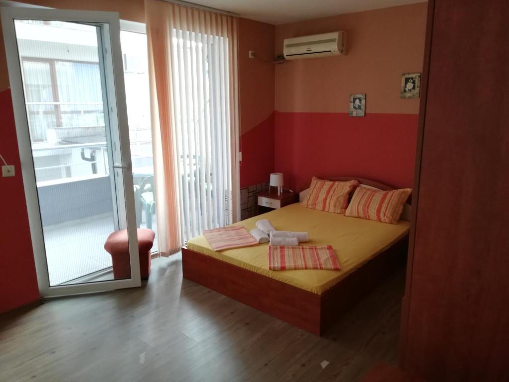 Condo Hotel New Purple Building Studios Kiten Bulgaria Booking Com