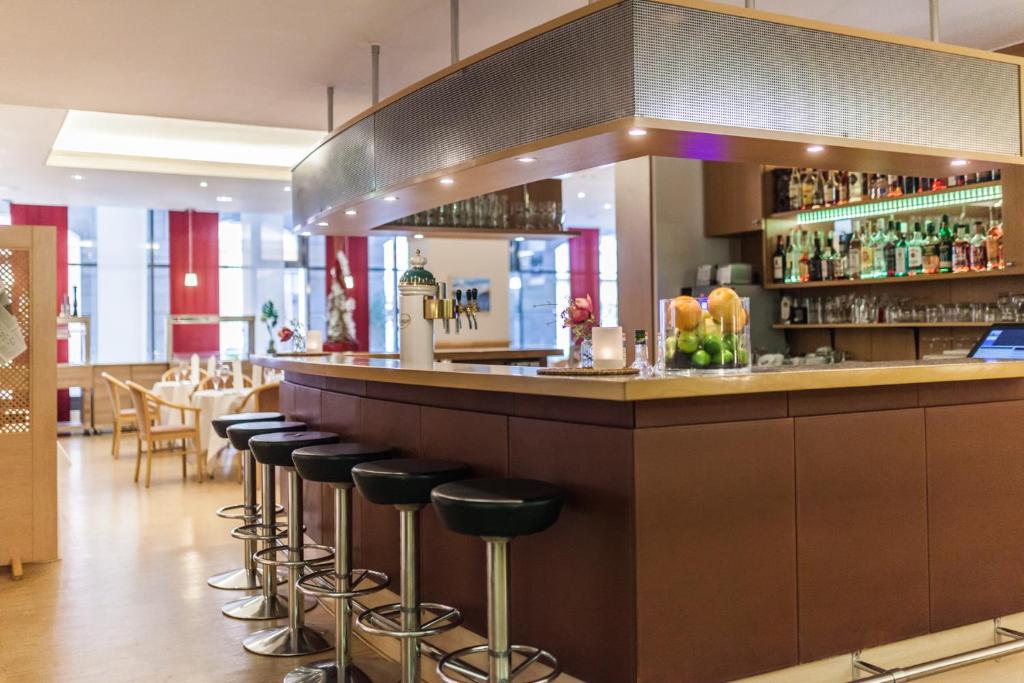 Lounge nebo bar v ubytování martas Hotel Lutherstadt Wittenberg