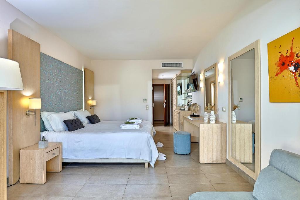 Castello Boutique Resort & Spa - Adults Only - Superior Room Mountain View Met Openlucht Jacuzzi