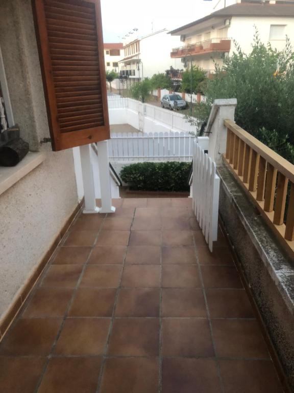 Balkón alebo terasa v ubytovaní MARSOL RELAX Roda de Barà