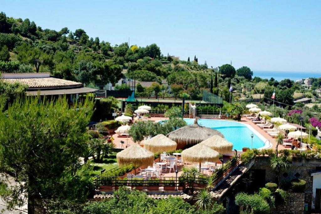 Swimmingpoolen hos eller tæt på Casa Vacanza Kair Trilo 263