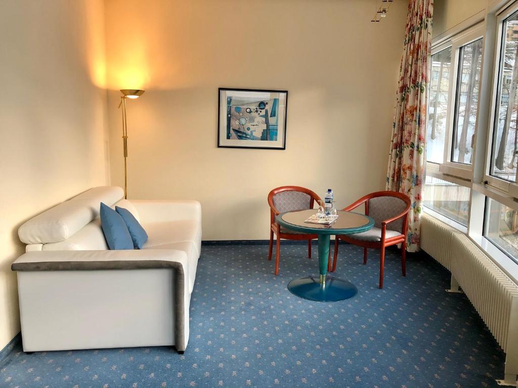 Area soggiorno di Thermal Hotels & Walliser Alpentherme Leukerbad