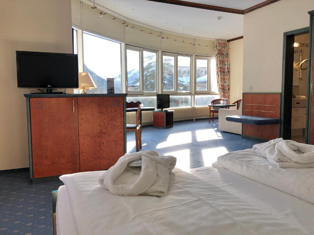Thermal Hotels & Walliser Alpentherme Leukerbad - Resim 22