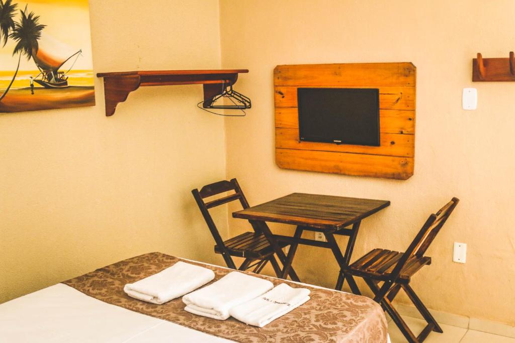  El Dorado Hotel