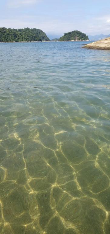  Angra dos Reis - Apartamentos com Vista para o mar OU para piscina Condomínio Porto Bali