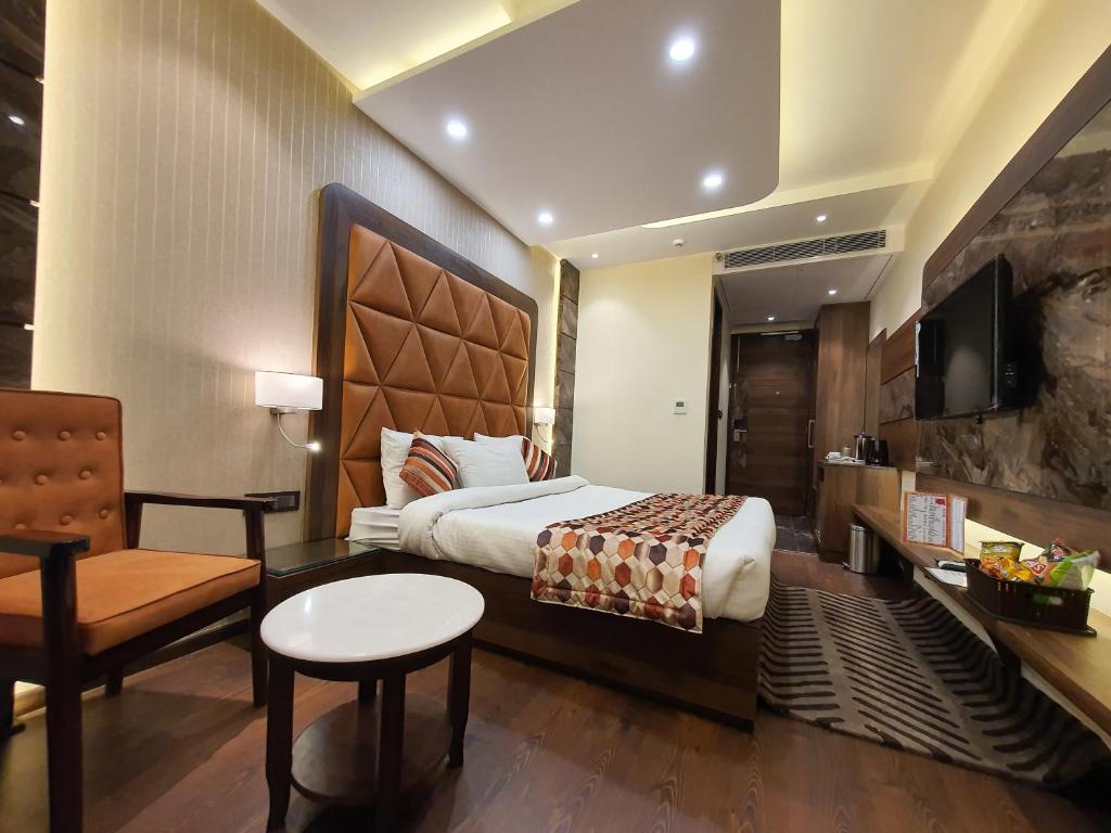 Hotel Makhan Residency - 豪华室