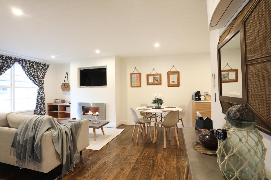 The Lodges At Transport World - Resim 5