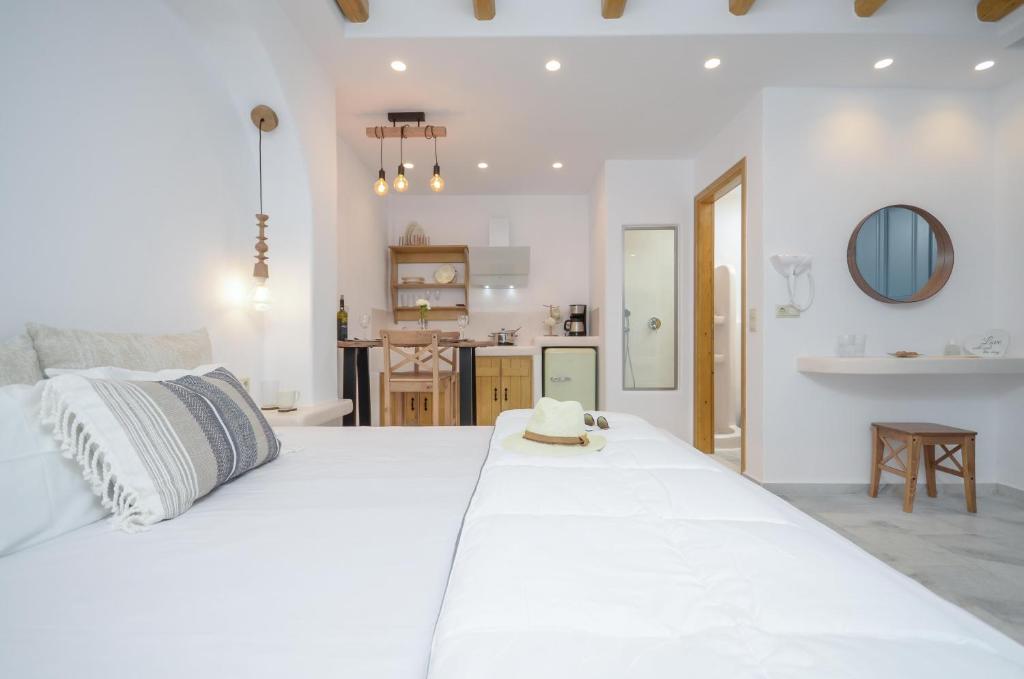 Asterias Studios - 18