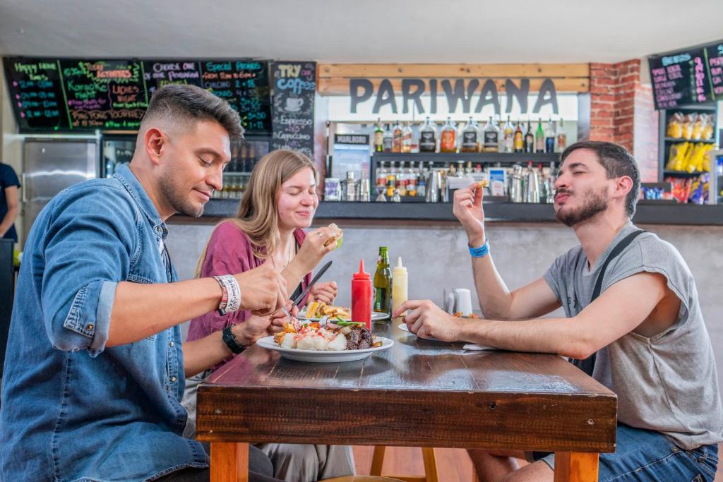Nápoje v ubytování Pariwana Hostel Lima