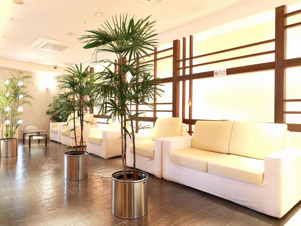 Posezení v ubytování Toyama Town Hotel