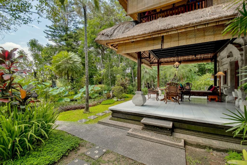 Zahrada ubytování Alam Indah Ubud