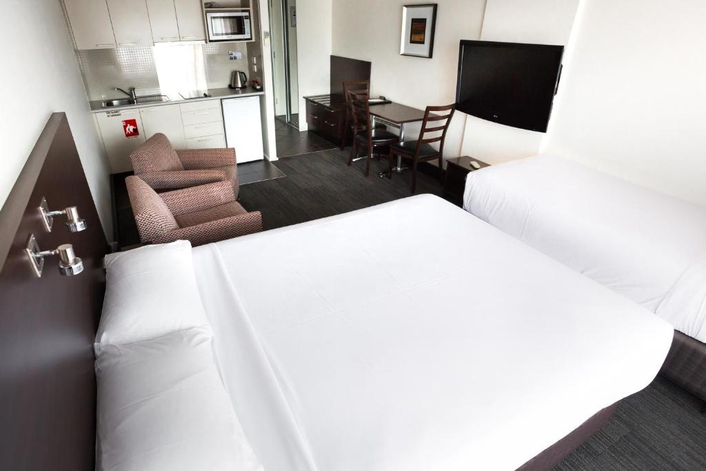 St Ives Apartments - Resim 34