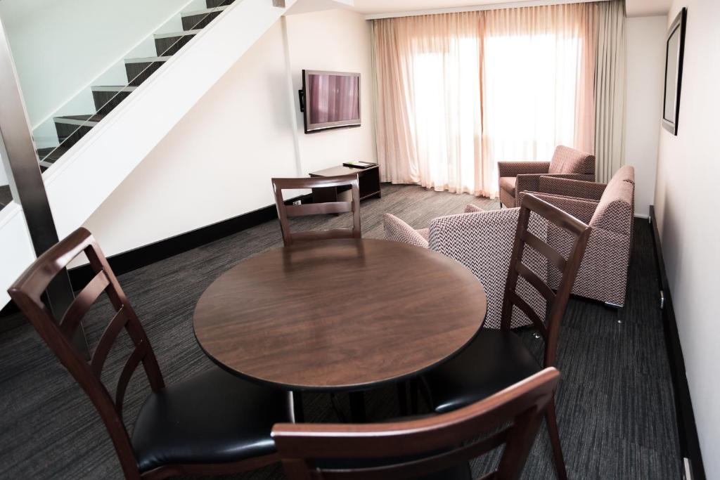 St Ives Apartments - Resim 26