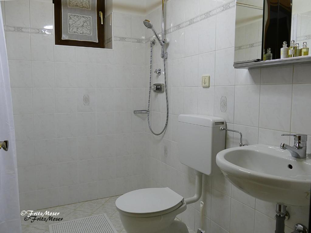 Kúpeľňa v ubytovaní Ferienwohnung Moser